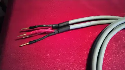 AUDIOQUEST CRYSTAL HYPERLITZ SPEAKER CABLES, View more
