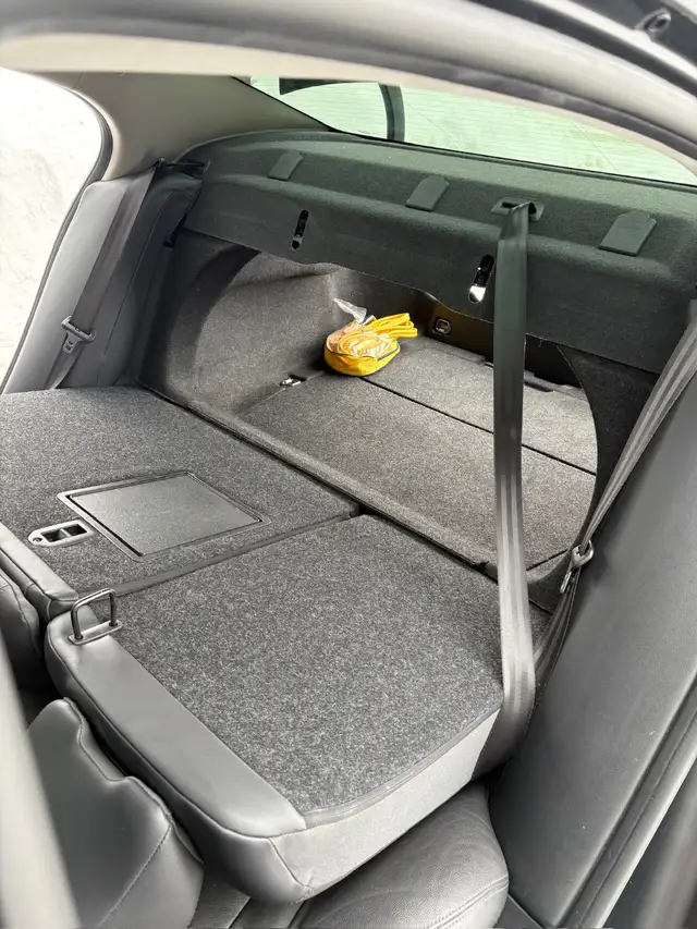 2015 Volvo S60 4Dr Sdn T5 Premier Plus AWD Excellent Condition in Cars & Trucks in Barrie - Image 9