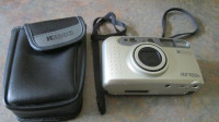Ricoh RZ-700s Date 35-70mm Zoom 35mm Film Camera with Bag