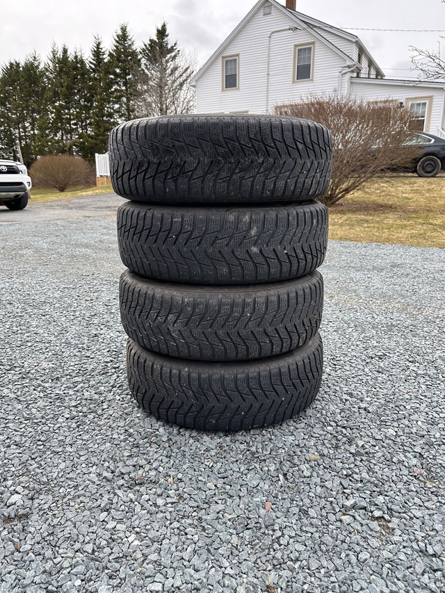 Wintertrek winter tires in Tires & Rims in Bedford