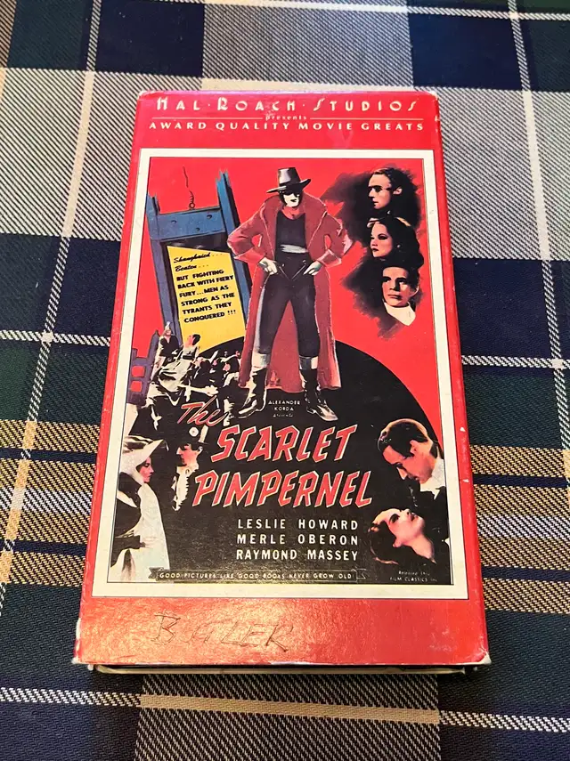 The Scarlet Pimpernel (1934) VHS Tape63351297009155127