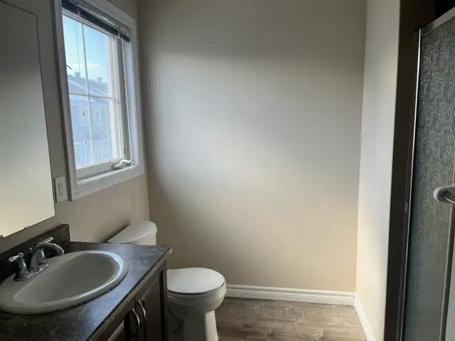 Ottawa, Half Moon Bay Barrhaven | Aug 1 | $1,200/mo| Master Bedr in Room Rentals & Roommates in Ottawa - Image 7