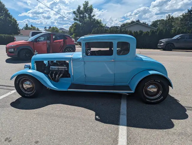 1930 Ford Model A 5 Window Coupe Hot Rod in Classic Cars in Vernon - Image 4