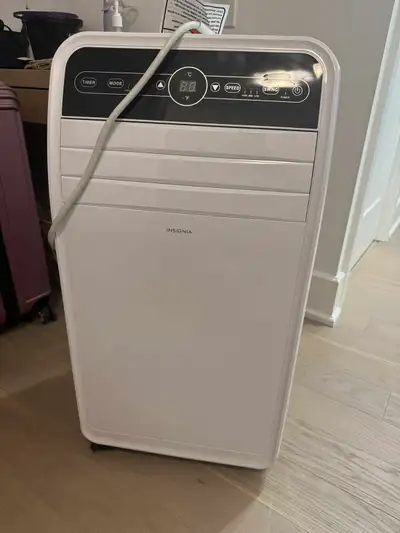 Selling my Insignia portable air conditioner, gently used and works great! It cools the room quickly...