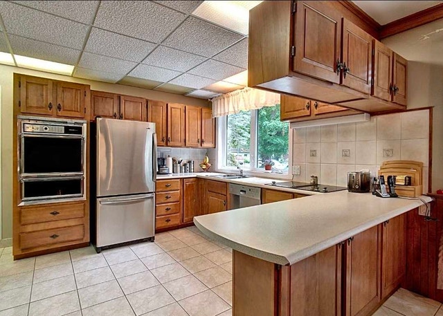 chambre à louer dans un 5 et demi disponible tout de suite — photo 3