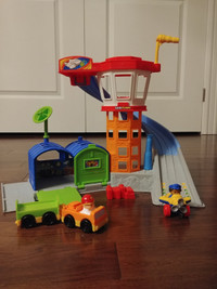Fisher Price Little People Wheelies Airport toy for 18m to 5yrs.