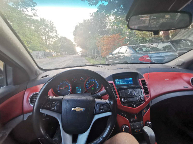 2011 Chevy Cruze. in Cars & Trucks in Kitchener / Waterloo - Image 4