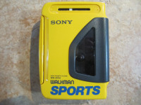 Classic Yellow Sony Model WM-AF54 Radio Cassette Walkman Cir1989