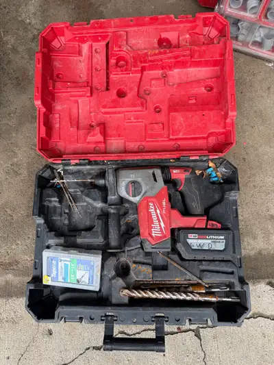 Milwaukee cordless chipper/hammer drill, View more
