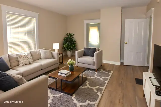 Central 4 Bdrm House Available Sept 1, 2026