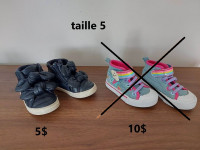 Soulier bébé fille taille 5 et 6 - toddler shoes Size 5 and 6