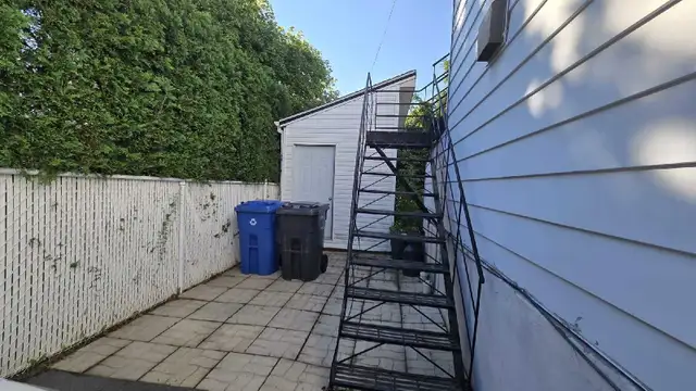 Cession de bail – 4 ½ à Saint-Hubert , 2 étage duplex in Long Term Rentals in Longueuil / South Shore - Image 11