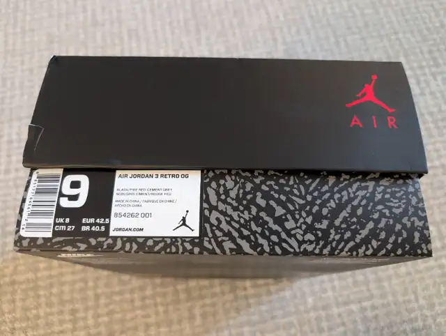 Jordan 3 Black Cement (2018) Size 9 US Mens in Men's Shoes in City of Toronto - Image 10