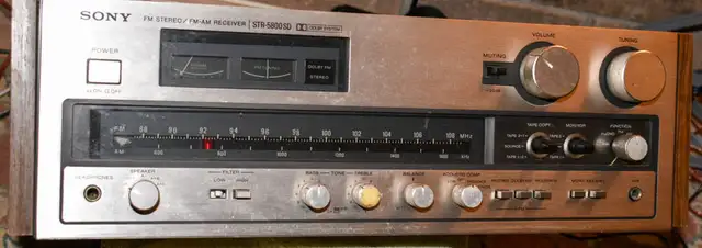 A vintage Sony stereo receiver - amp or switch needs repair. in General Electronics in Cambridge - Image 3