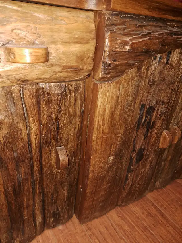 Reclaimed Teak Large Sideboard Buffet Console Table Sideboard in Hutches & Display Cabinets in Markham / York Region - Image 5