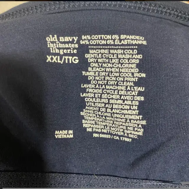 Plus size built in bra navy blue  in Women's - Tops & Outerwear in Calgary - Image 6