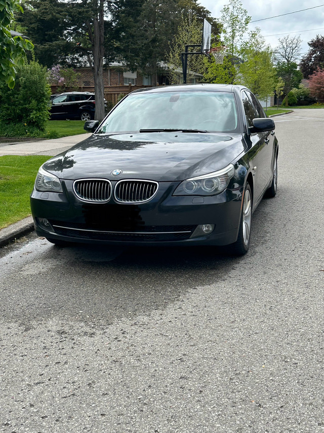 2010 BMW 528XI  in Cars & Trucks in Mississauga / Peel Region
