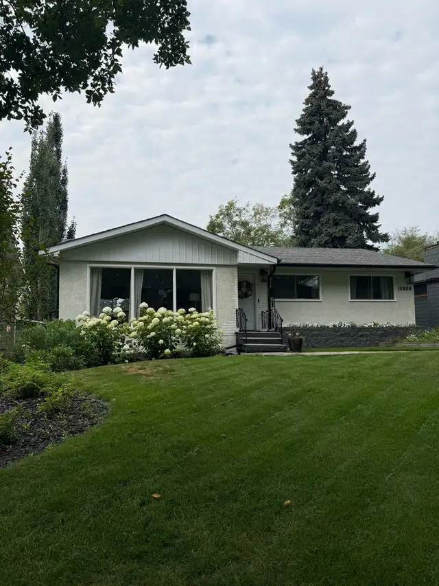 North Glenora Bungalow for rent in Long Term Rentals in Edmonton - Image 2