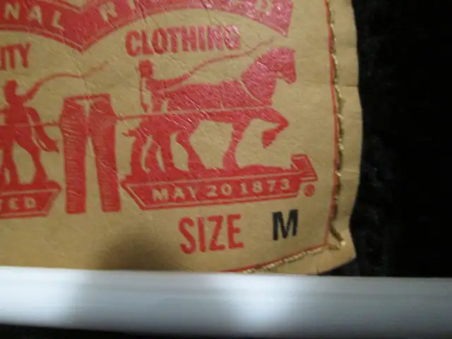 Levi Strauss jacket in Men's in North Bay - Image 5