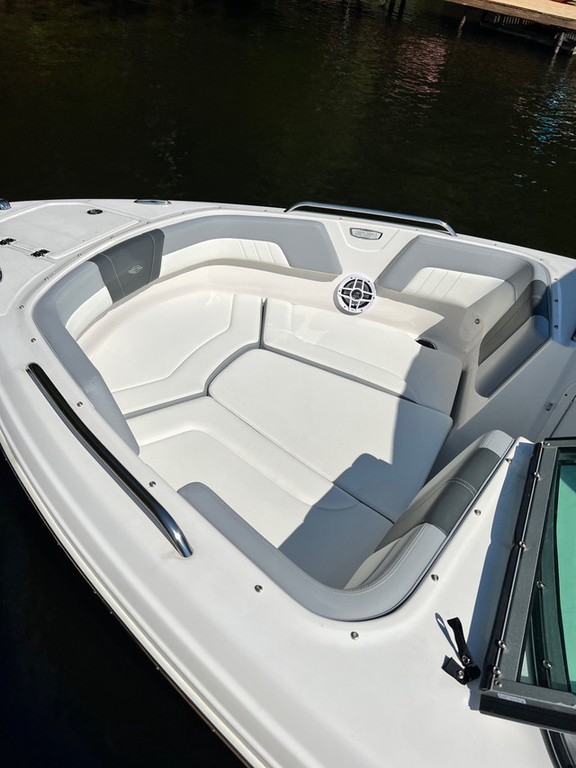 2022 Chaparral 23 SSI in Other in Muskoka - Image 2