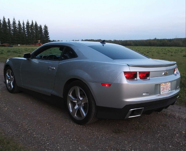 2010 Camaro 2SS in Cars & Trucks in St. Albert - Image 2