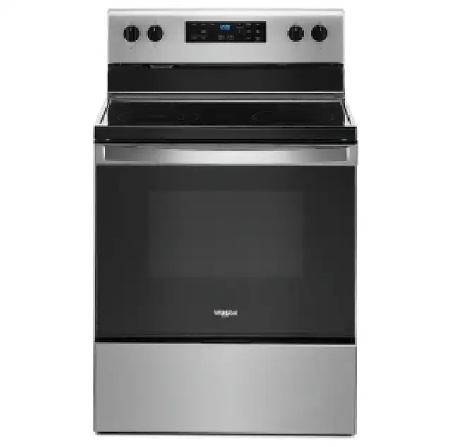 Brand New Whirlpool 30” Electric Range in Stoves, Ovens & Ranges in Markham / York Region - Image 3