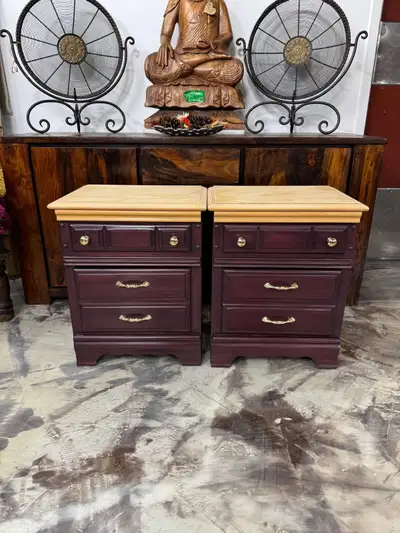 Tres belles tables de chevet, table bout, table d'appoint, View more