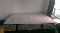 Mattress. Queen Size. Used (like new). Marilyn Monroe Collection