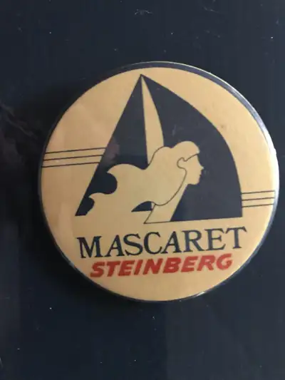 1984 Course de voiliers Québec St-Malo commandité par l'épicier Steinberg. Prix: $4.00 ferme. Commun...