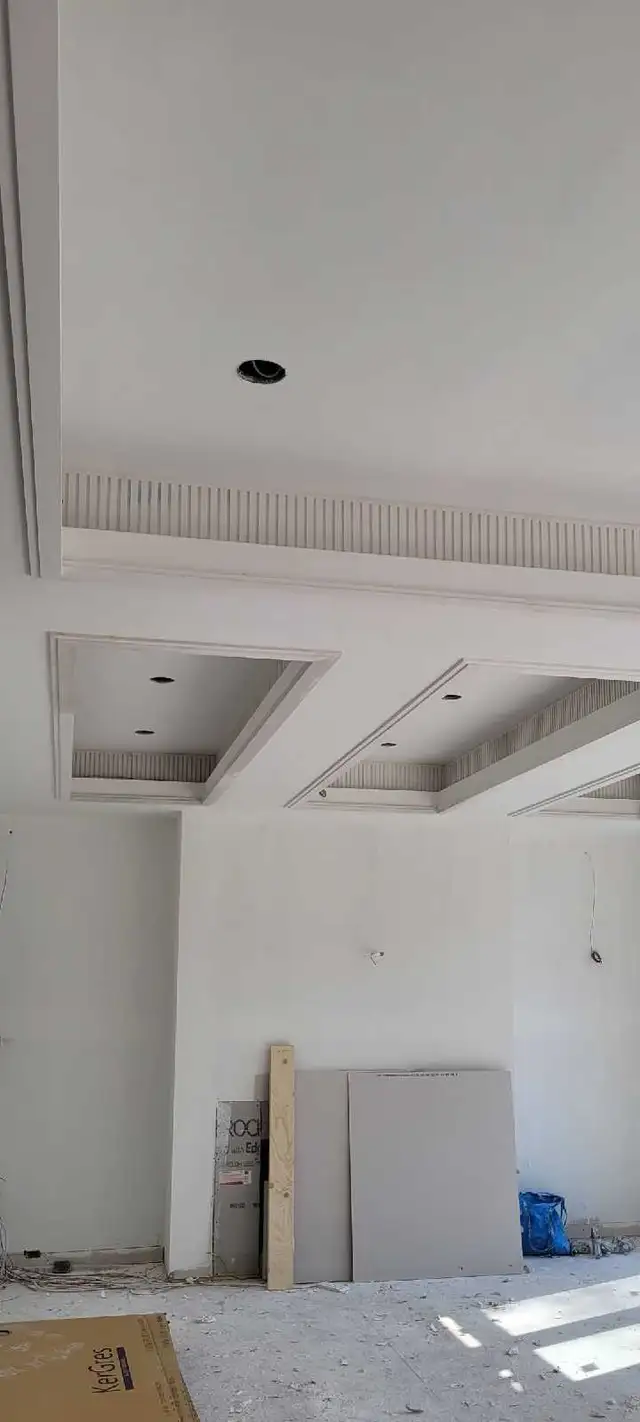 Plaster Crown Moulding541162307825838086