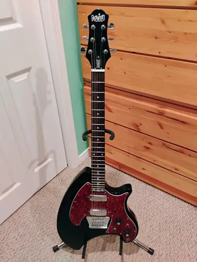 2009 Eastwood Breadwinner Guitar $500, View more