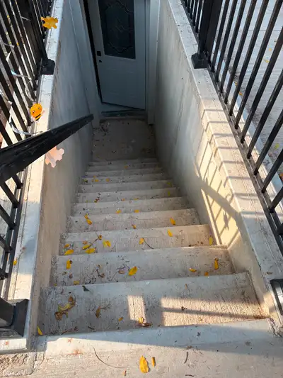 New very huge 2 bedrooms one common big room, living room, new 2 washroom, close to bus stop, go sta...