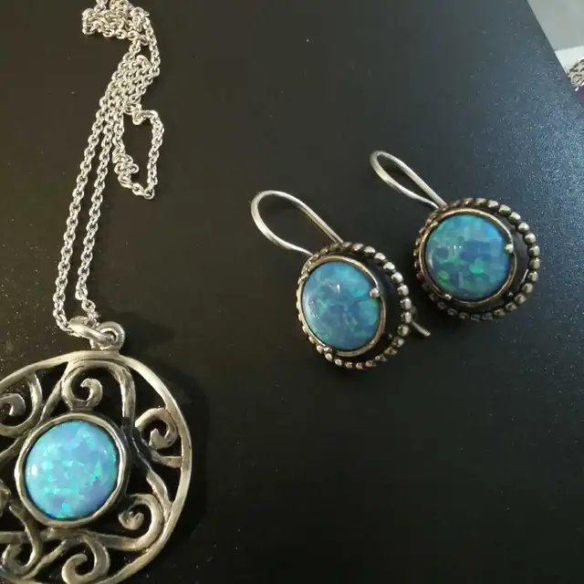 silver ensemble62854394438913121