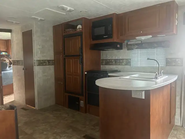 2007 30’ Tango Travel Trailer in Travel Trailers & Campers in Nelson - Image 8