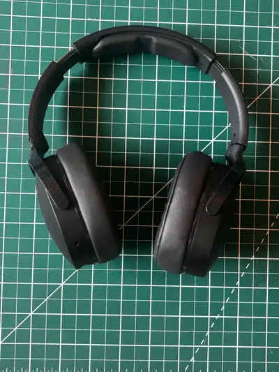 Skullcandy Wireless Headphones - Gently Used ($75 obo) Retail Price $150