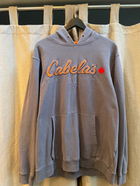  Cabela’s Sweater  XL 