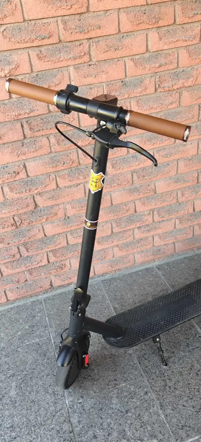 Electric Scooter Used  in Other in Oshawa / Durham Region - Image 3