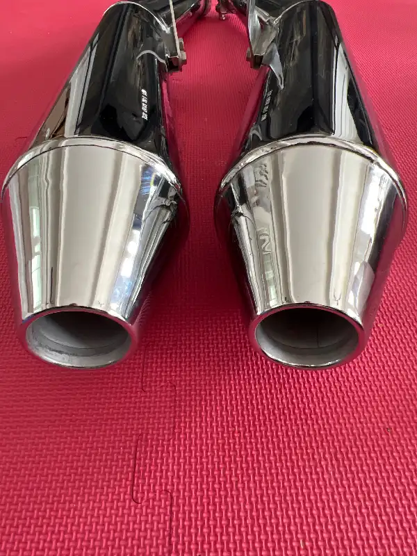 NEW Triumph Performance Exhaust Slip On Dual Chrome Pipes OEM in Other in Barrie - Image 6
