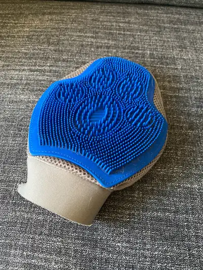 Excellent condition, only tested once, but not used other than that. Good for brushing wet or dry pe...