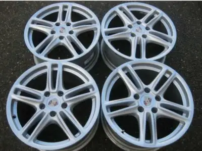 This is a set of genuine OEM Porsche Panamera rims, sized at 19X10/9 ET61 ET60. These rims have the...