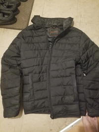 Mens Large Puffer Jacket (bought at Canadian Tire)