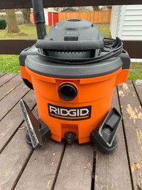 RIDGID® 12 Gallon High Performance Wet/Dry Shop Vacuum