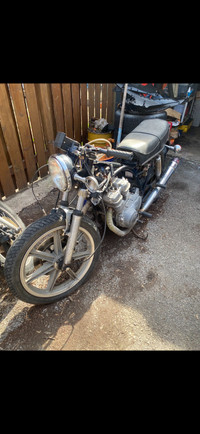 1976 xs500 motorcycle for parts or project 