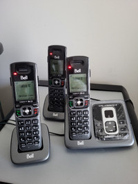 Téléphone sans fil à trois combinés Bell. Dect 6.0