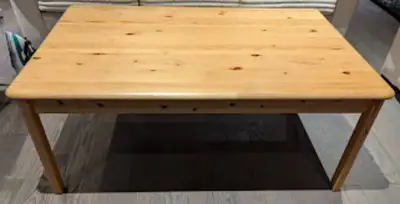Solid pine coffee table, View more