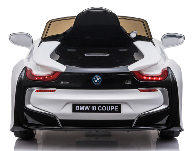 BMW I8 12V CHILD, BABY, KIDS RIDE ON CAR W REMOTE, MUSIC MORE in Toys & Games in Mississauga / Peel Region - Image 4