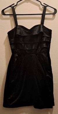 2b Bebe Black Dress