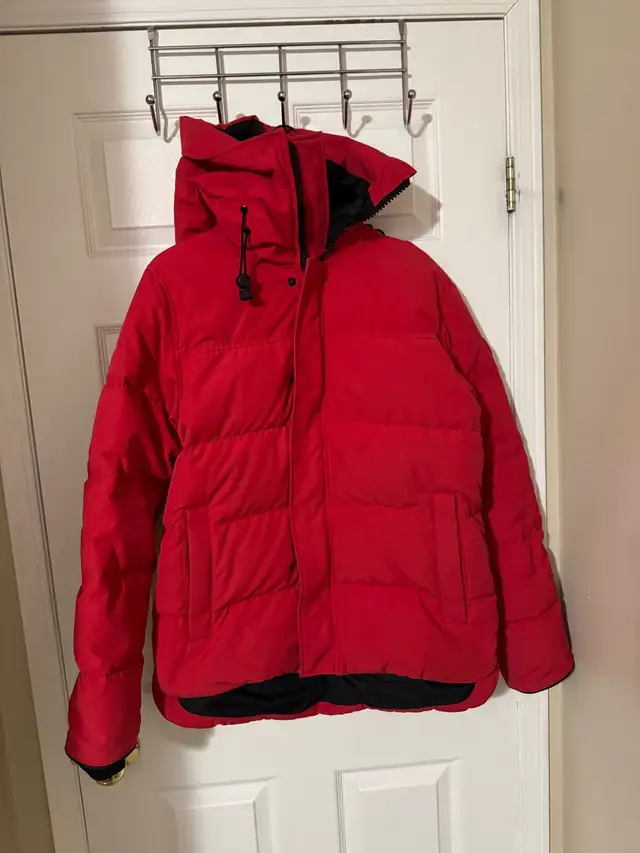 canada goose macmillan jacket  in Men's in City of Toronto - Image 2