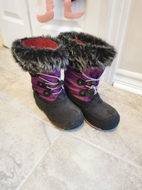 Kamik kids winter snow boots size 2