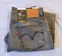 NEW With Tags Levi's 501 Jeans Size 31
